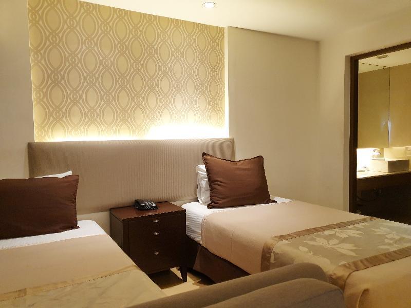 Imperial Palace Suites Ciudad Quezon Exterior foto